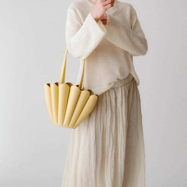 Mlouye Mini Seashell Tote in Dove | Mini Bags | Luxury Shoes 