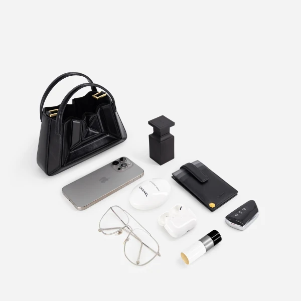 Mlouye Mini Sera Tote in Cranberry | Mini Bags | Luxury Shoes 
