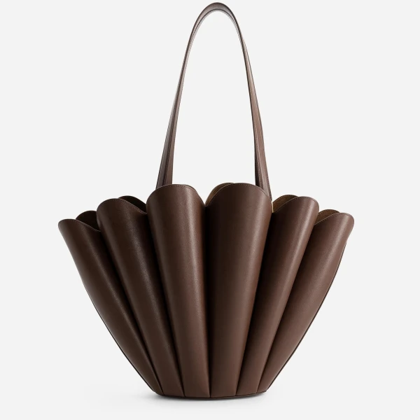 Mlouye Seashell Tote in Espresso | Totes & Top-Handle Bags | Luxury Shoes 