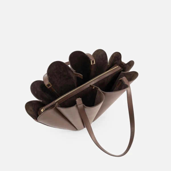 Mlouye Seashell Tote in Espresso | Totes & Top-Handle Bags | Luxury Shoes 