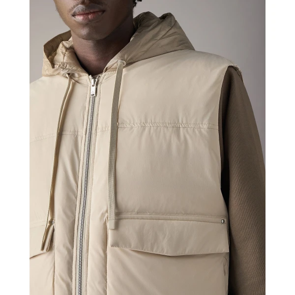 Moose Knuckles Brixton Vest in Alabaster | Men Jackets | Luxury Shoes 
