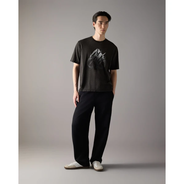 Moose Knuckles Claw Logo T-Shirt in Black | T-shirts & vests | Luxury Shoes 