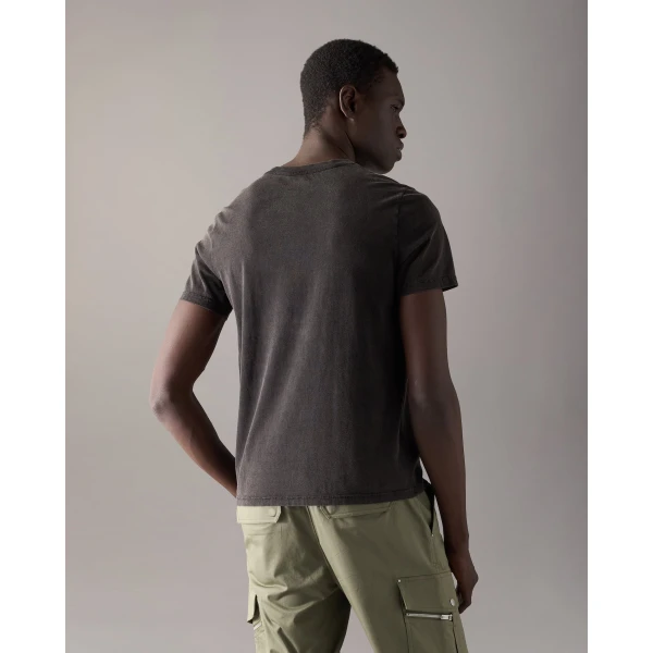 Moose Knuckles Connor Logo T-Shirt in Black | T-shirts & vests | Luxury Shoes 