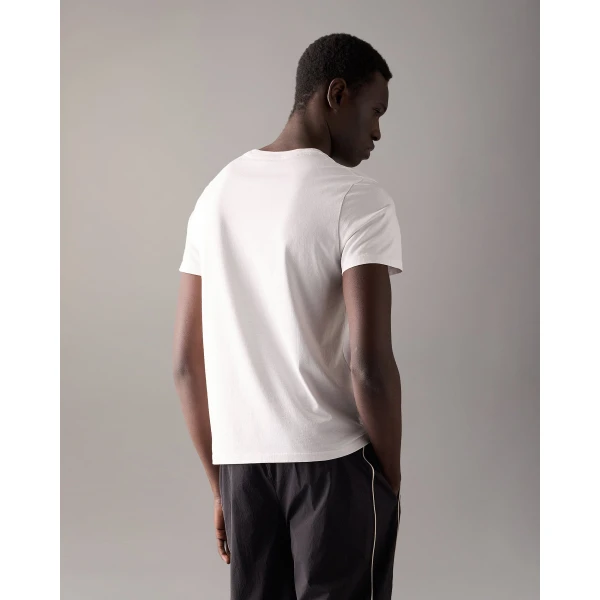 Moose Knuckles Connor Logo T-Shirt in Milky Way | T-shirts & vests | Luxury Shoes 