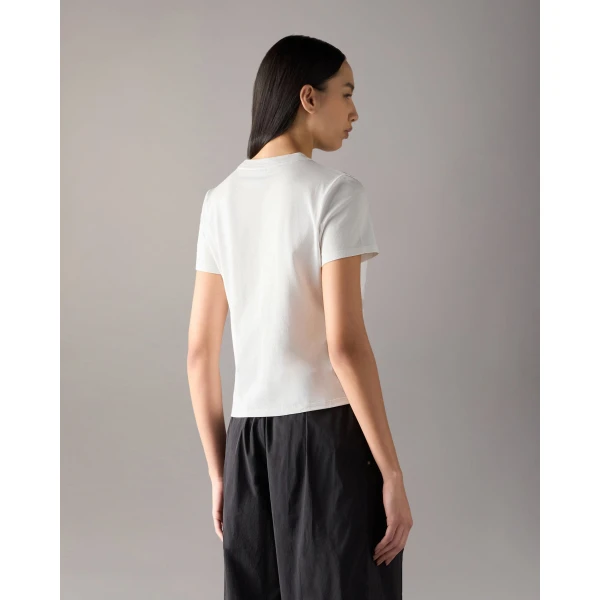 Moose Knuckles Crescent T-Shirt in Milky Way | T-shirts | Luxury Shoes 