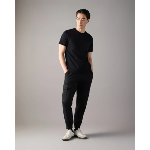 Moose Knuckles Dalon T-Shirt in Black | T-shirts & vests | Luxury Shoes 