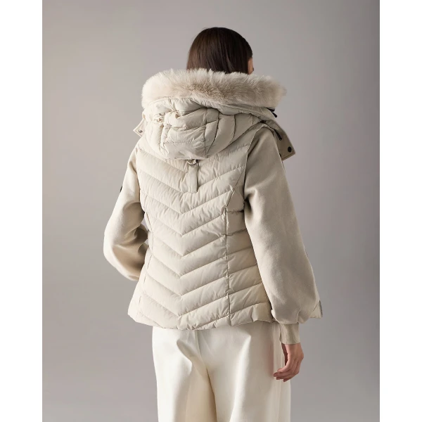 Moose Knuckles Elora Down Vest in Alabaster | Vests | Luxury Shoes 