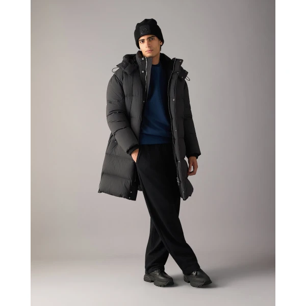 Moose Knuckles Everest Down Parka in Black | Men Coats | Luxury Shoes 