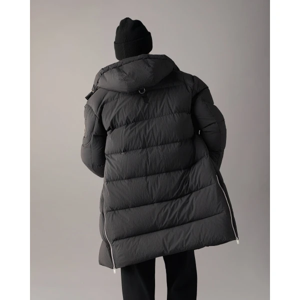 Moose Knuckles Everest Down Parka in Black | Men Coats | Luxury Shoes 