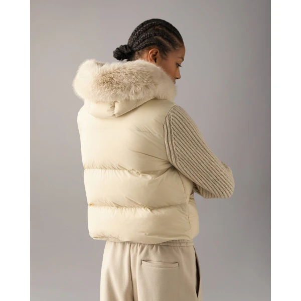 Moose Knuckles Everest Hybrid Down Jacket in Alabaster | Jackets | Luxury Shoes 