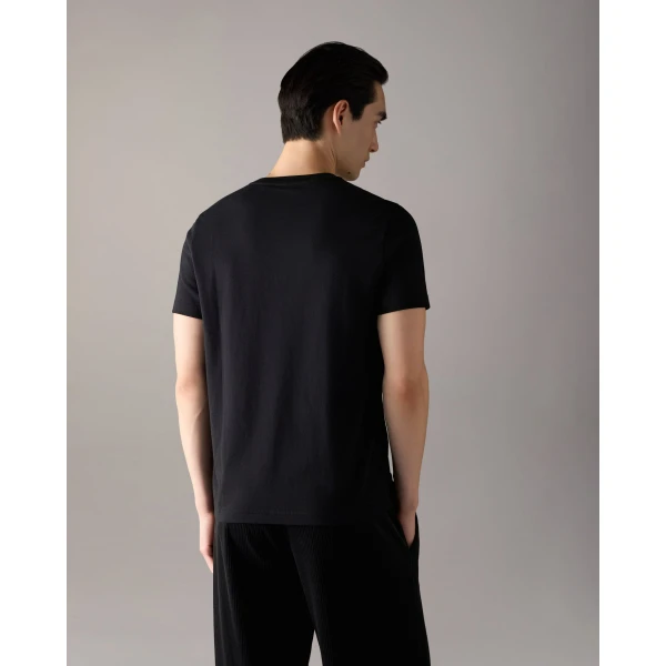 Moose Knuckles Gold Series Crescent T-Shirt in Black | T-shirts & vests | Luxury Shoes 