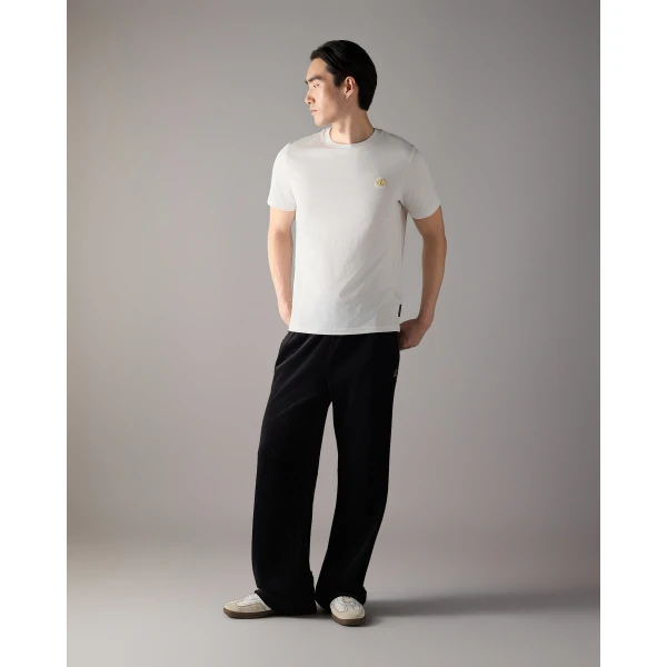 Moose Knuckles Gold Series Crescent T-Shirt in White | T-shirts & vests | Luxury Shoes 