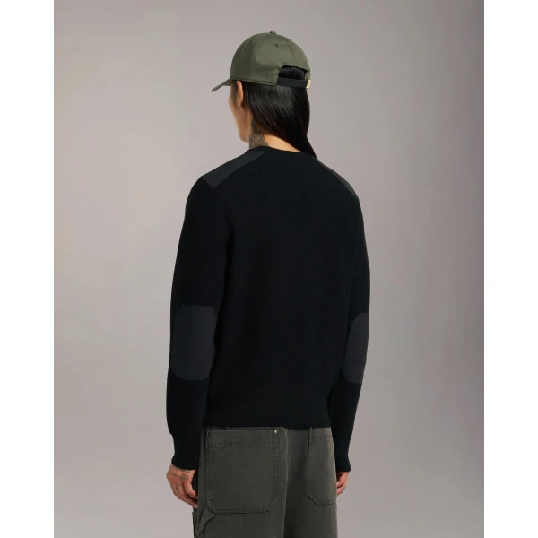 Moose Knuckles Gold Series Elowan Crewneck Sweater in Black | Men Knitwear | Luxury Shoes 