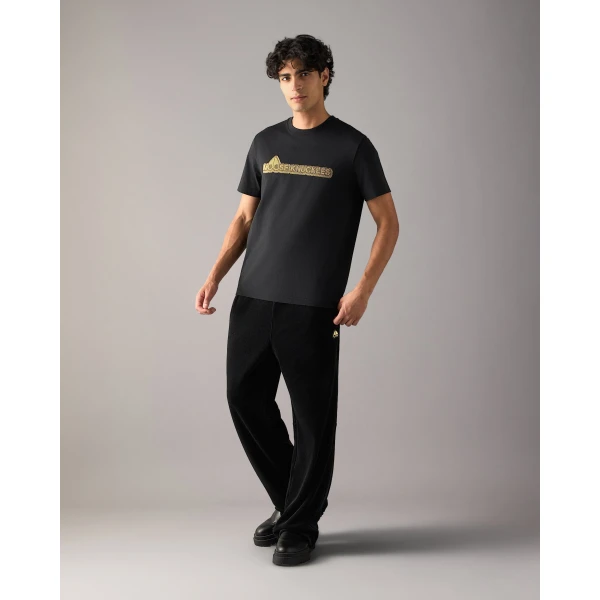 Moose Knuckles Gold Series Preston Logo T-Shirt in Black | T-shirts & vests | Luxury Shoes 