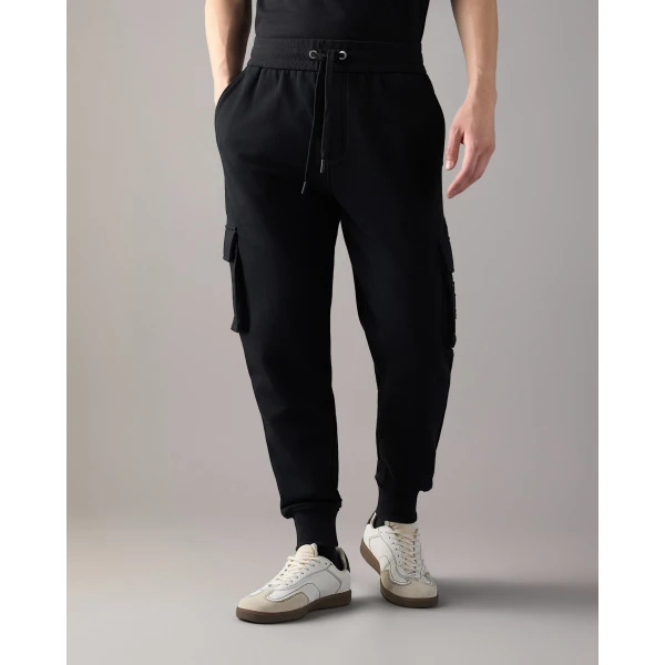 Moose Knuckles Hartsfield Cargo Joggers in Black | Pants | Luxury Shoes 