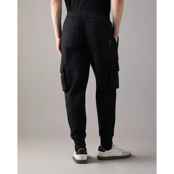Moose Knuckles Hartsfield Cargo Joggers in Black | Pants | Luxury Shoes 