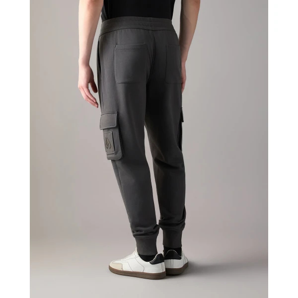 Moose Knuckles Hartsfield Cargo Joggers in Cement | Pants | Luxury Shoes 