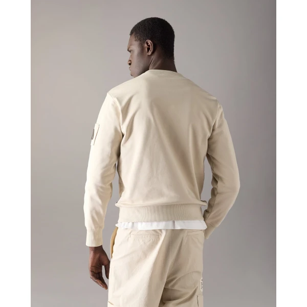 Moose Knuckles Hartsfield Crewneck Sweatshirt in Alabaster | Sweatshirts | Luxury Shoes 