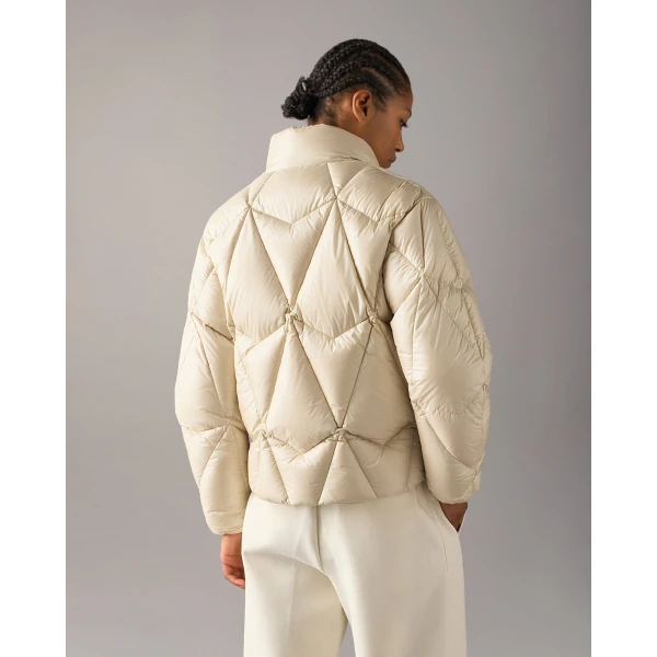 Moose Knuckles Iceberg Quilt Down Puffer in Alabaster | Jackets | Luxury Shoes 