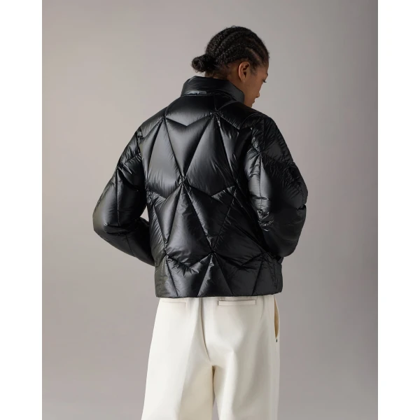Moose Knuckles Iceberg Quilt Down Puffer in Black | Jackets | Luxury Shoes 