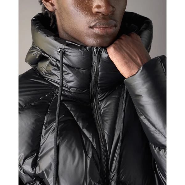 Moose Knuckles Iceberg Quilt Down Puffer in Black | Men Jackets | Luxury Shoes 