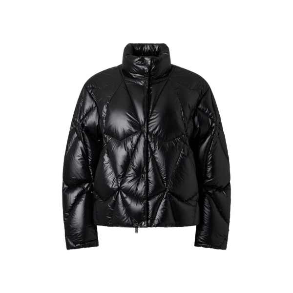 Moose Knuckles Iceberg Quilt Down Puffer in Black | Luxury Shoes 