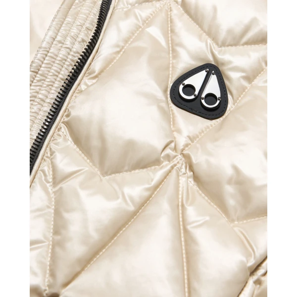 Moose Knuckles Iceberg Quilt Down Vest in Alabaster | Vests | Luxury Shoes 