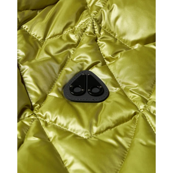 Moose Knuckles Iceberg Quilt Down Vest in Clover | Men Jackets | Luxury Shoes 