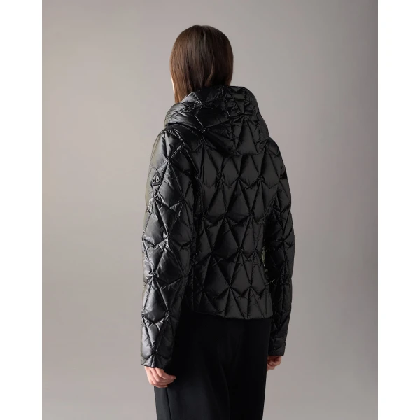 Moose Knuckles Lightweight Iceberg Quilt Down Jacket in Black | Jackets | Luxury Shoes 