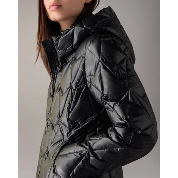 Moose Knuckles Lightweight Iceberg Quilt Down Jacket in Black | Jackets | Luxury Shoes 