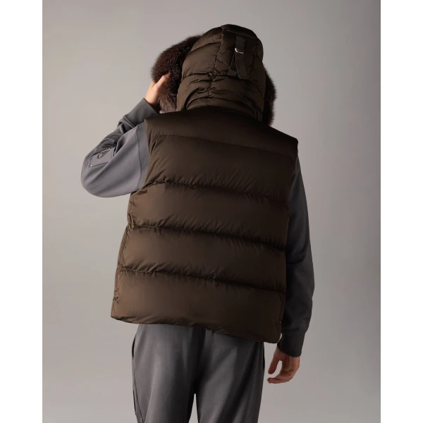Moose Knuckles Northbound Fox Fur & Down Vest in Espresso | Men Jackets | Luxury Shoes 