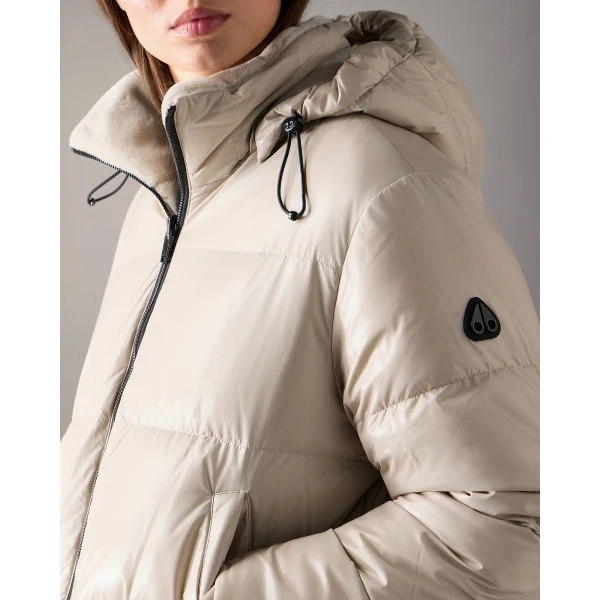 Moose Knuckles Queens Reversible Down Puffer in Alabaster | Jackets | Luxury Shoes 