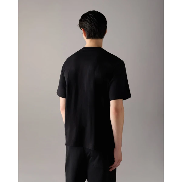 Moose Knuckles YUL Classic T-Shirt in Black | T-shirts & vests | Luxury Shoes 
