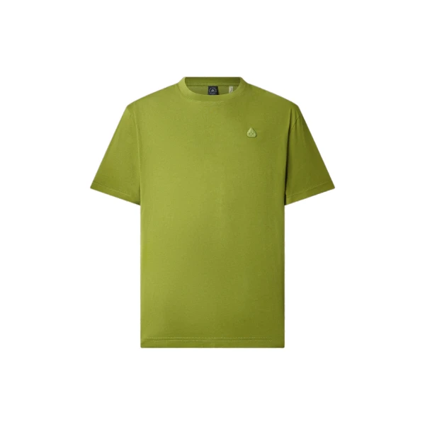 Moose Knuckles YUL Classic T-Shirt in Clover | Luxury Shoes 
