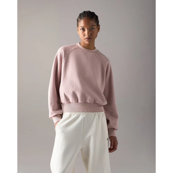 Moose Knuckles YYZ Crewneck Sweatshirt in Rosewood | Long Sleeve | Luxury Shoes 