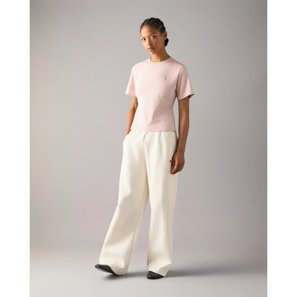 Moose Knuckles YYZ T-Shirt in Rosewood | T-shirts | Luxury Shoes 