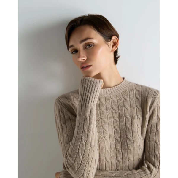 N.Peal Adelyn Cable Round Neck Cashmere Jumper in Cashew Brown