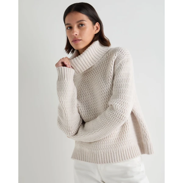 N.Peal Cashmere Chevron Roll Neck Cashmere Jumper With Lurex in Frost White Sparkle