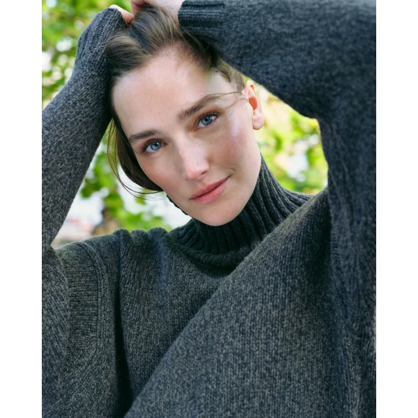 N.Peal Chunky Funnel Neck Cashmere Jumper in Grey Moss Melange