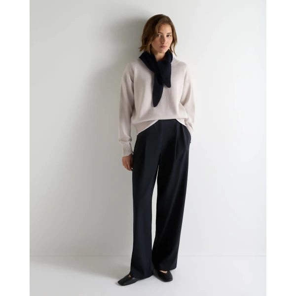 N.Peal Crop Boat Neck Cashmere Jumper in Snow Grey