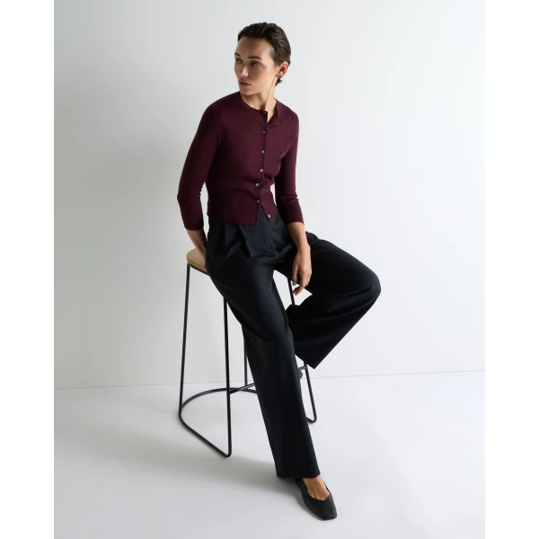 N.Peal Darcie Superfine Cashmere Cropped Cardigan in Damson Red