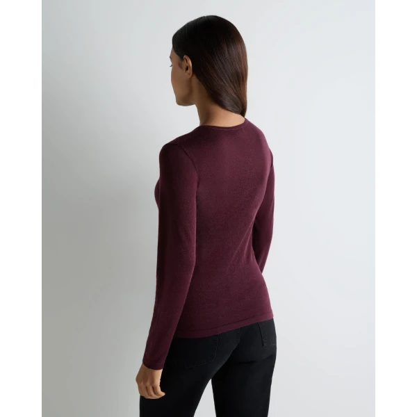 N.Peal Eden Superfine Cashmere Round Neck Top in Damson Red