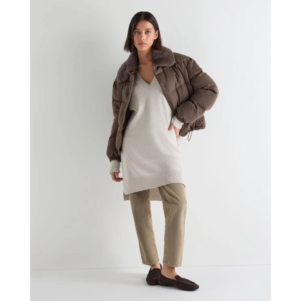 N.Peal Elise Long V Neck Cashmere Tunic in Pebble Grey