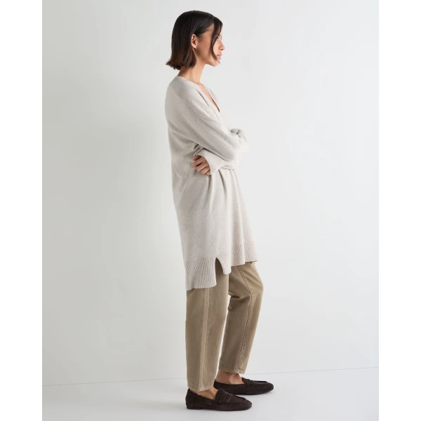 N.Peal Elise Long V Neck Cashmere Tunic in Pebble Grey