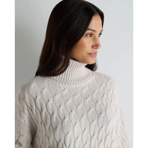 N.Peal Emmie Relaxed Cable Roll Neck Cashmere Jumper in Arctic Grey Melange