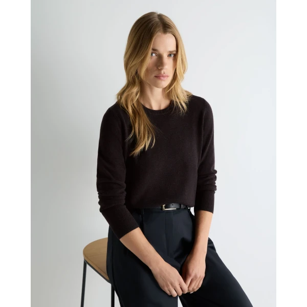 N.Peal Evie Classic Round Neck Cashmere Jumper in Cocoa Brown