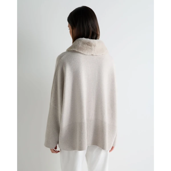 N.Peal Fur Collar Buttoned Cashmere Cape in Pebble Grey