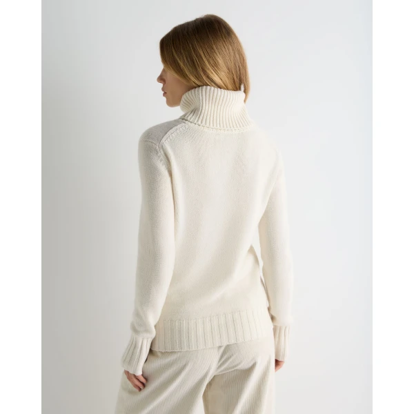 N.Peal Hazel Chunky Roll Neck Cashmere Jumper in New Ivory White