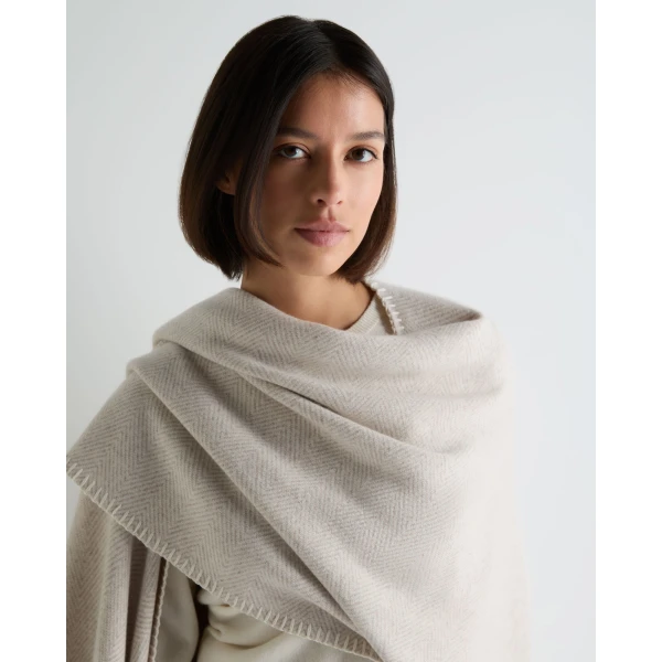 N.Peal Herringbone Cashmere Cape in Sand Brown