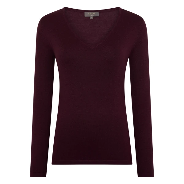Imogen Superfine Cashmere V Neck Jumper in Damson Red
